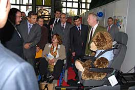 Mr Håkan Bertmar display Carony Kids to a group of Ankara top officials, headed by the Mayor Melih Gökçek. (Photo Magnus Höij)