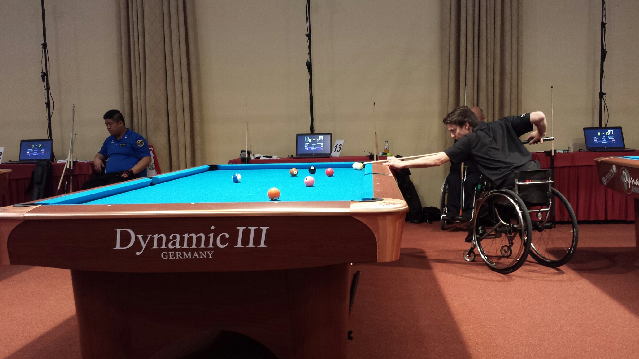 Henrik in a defining moment of the match against Roy Kimberly. Henrik in a defining moment of the match against Roy Kimberly.